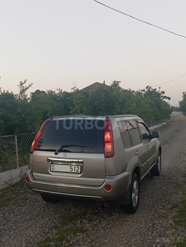 Nissan X-Trail 2005, 203,512 km - 2.5 l - Salyan