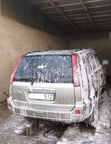 Nissan X-Trail 2005, 203,512 km - 2.5 l - Salyan