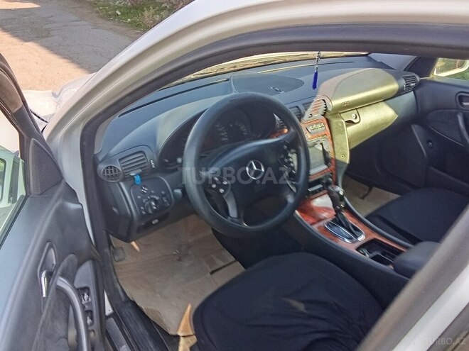 Mercedes C 220 d 2000, 525,000 km - 2.2 l - Gəncə