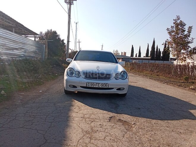 Mercedes C 220 d 2000, 525,000 km - 2.2 l - Gəncə
