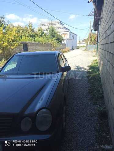Mercedes E 220 d 2001, 123,123 km - 2.2 l - Göyçay