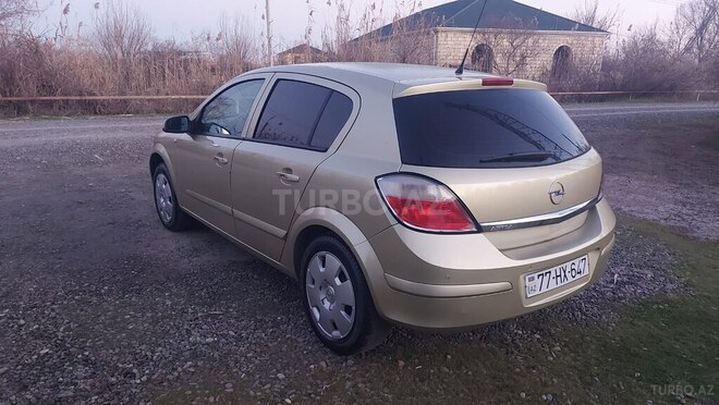 Opel Astra 2004, 270,000 km - 1.4 l - Sabirabad