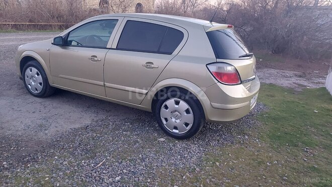 Opel Astra 2004, 270,000 km - 1.4 l - Sabirabad