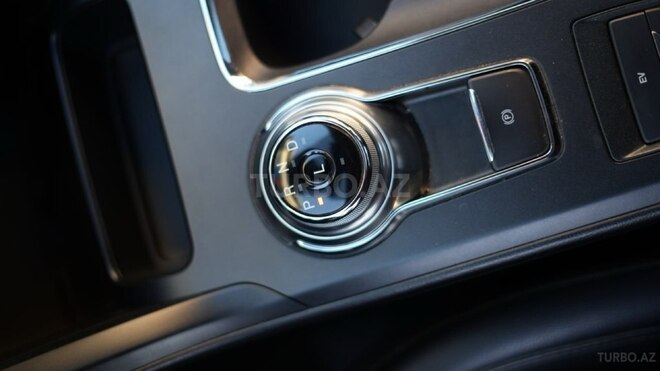 Ford Fusion (North America)-15