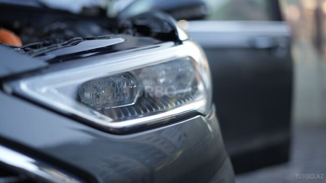 Ford Fusion (North America)-9