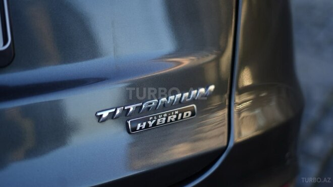 Ford Fusion (North America)-8