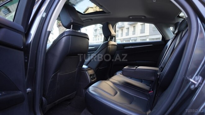 Ford Fusion (North America)-10