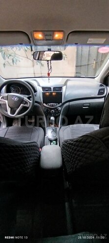 Hyundai Accent 2011, 179,000 km - 1.6 l - Bakı