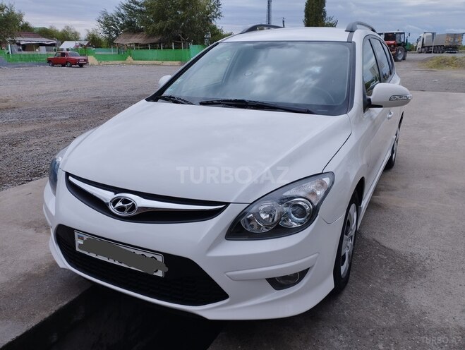 Hyundai i30 2012, 273,916 km - 1.6 л - İmişli