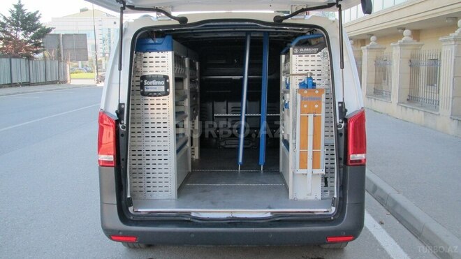 Mercedes Vito 2018, 328,000 km - 2.2 l - Bakı