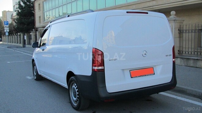 Mercedes Vito 2018, 328,000 km - 2.2 l - Bakı