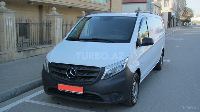 Mercedes Vito 2018, 328,000 km - 2.2 l - Bakı