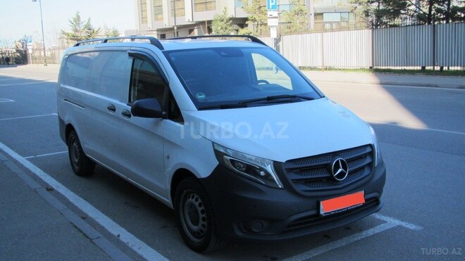 Mercedes Vito 2018, 328,000 km - 2.2 l - Bakı