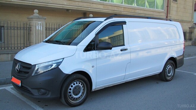Mercedes Vito 2018, 328,000 km - 2.2 l - Bakı