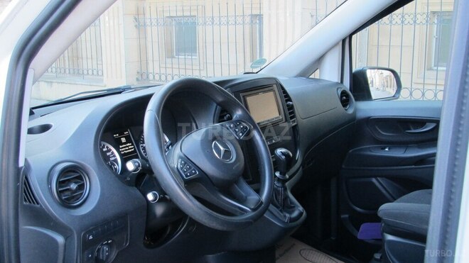 Mercedes Vito 2018, 328,000 km - 2.2 l - Bakı