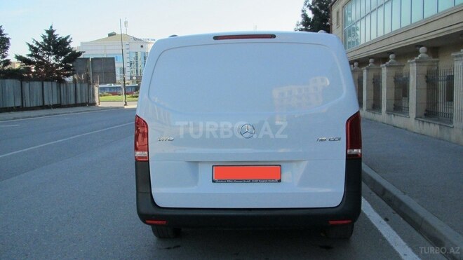 Mercedes Vito 2018, 328,000 km - 2.2 l - Bakı