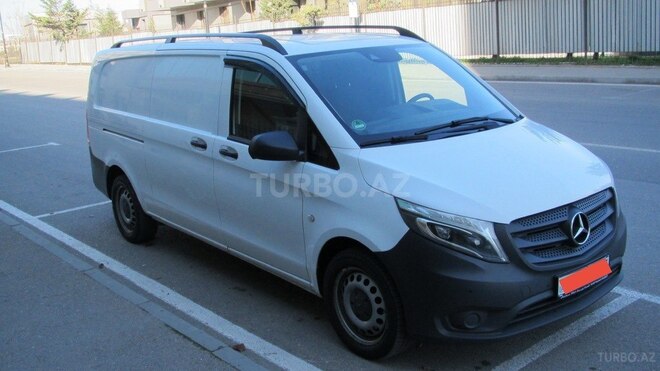 Mercedes Vito 2018, 328,000 km - 2.2 l - Bakı