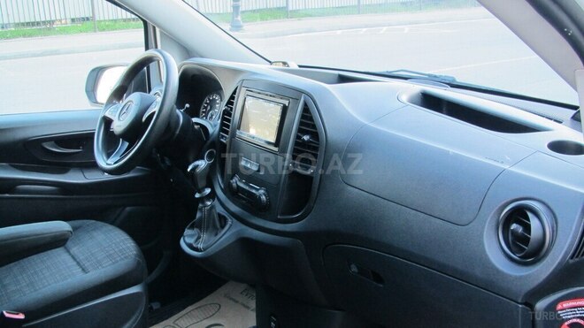 Mercedes Vito 2018, 328,000 km - 2.2 l - Bakı
