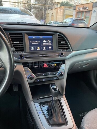 Hyundai Elantra 2018, 86,000 km - 1.4 l - Bakı
