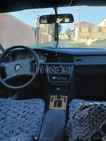 Mercedes 190 1993, 300,000 km - 2.0 l - Bakı