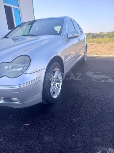 Mercedes C 200 2000, 404,460 km - 2.0 l - Bakı