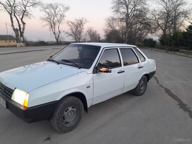 LADA (VAZ) 21099 1997, 500,000 km - 1.5 l - Quba