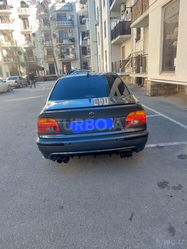 BMW 523 1997, 400,000 km - 2.5 л - Bakı