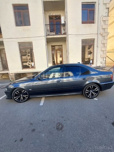 BMW 523 1997, 400,000 km - 2.5 л - Bakı