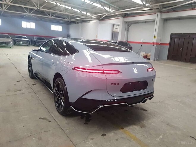 Avatr 12 2024, 0 km - 0.0 l - Sumqayıt