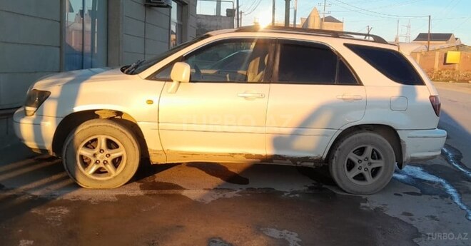 Toyota Harrier 2001, 320,000 km - 2.2 l - Bakı