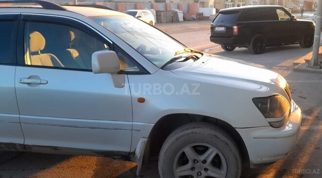 Toyota Harrier 2001, 320,000 km - 2.2 l - Bakı