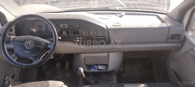 Mercedes Sprinter 212 2000, 266,000 km - 2.5 l - Şirvan