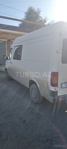 Mercedes Sprinter 212 2000, 266,000 km - 2.5 l - Şirvan