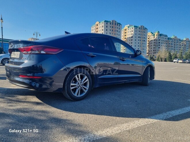 Hyundai Avante 2015, 195,000 km - 1.6 l - Bakı