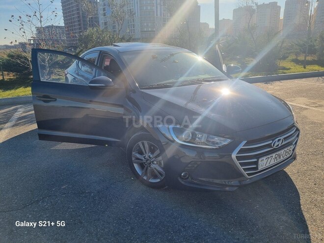 Hyundai Avante 2015, 195,000 km - 1.6 l - Bakı