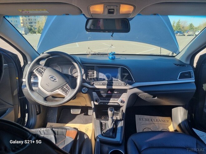 Hyundai Avante 2015, 195,000 km - 1.6 l - Bakı