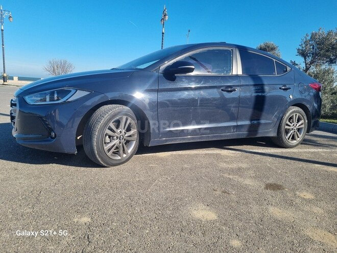 Hyundai Avante 2015, 195,000 km - 1.6 l - Bakı