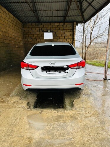 Hyundai Elantra 2015, 170,000 km - 1.8 l - Bakı