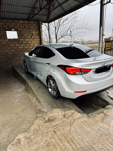 Hyundai Elantra 2015, 170,000 km - 1.8 l - Bakı