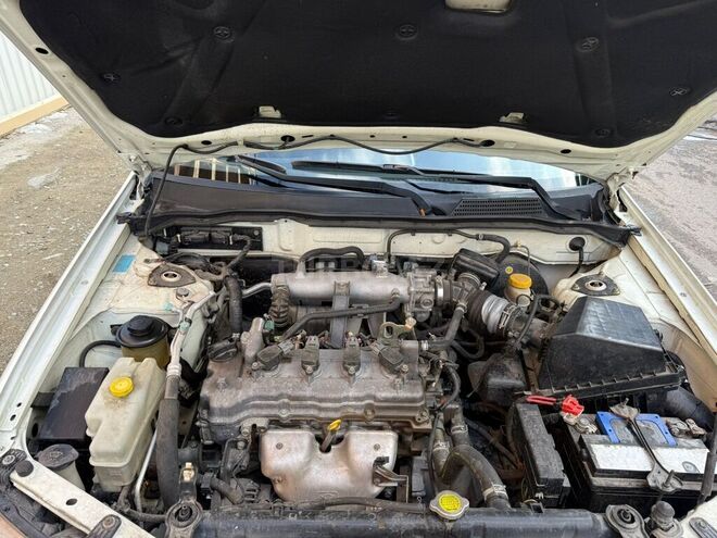 Nissan Sunny 2008, 278,000 km - 1.6 л - Bakı
