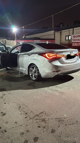 Hyundai Elantra 2015, 170,000 km - 1.8 l - Bakı