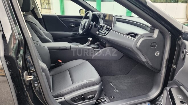 Lexus ES 300h 2024, 0 km - 2.5 l - Bakı