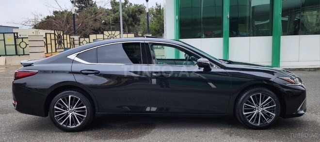 Lexus ES 300h 2024, 0 km - 2.5 l - Bakı