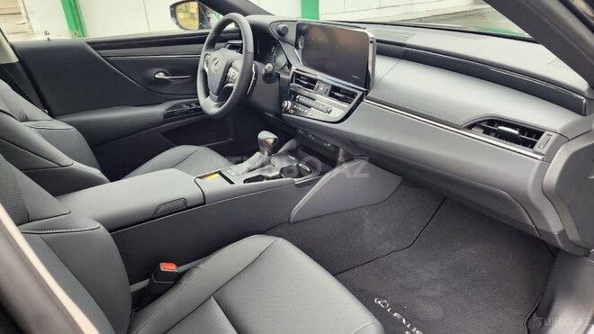 Lexus ES 300h 2024, 0 km - 2.5 l - Bakı