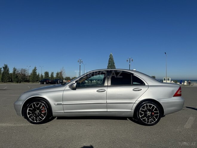 Mercedes C 200 2001, 350,000 km - 2.0 l - Sumqayıt