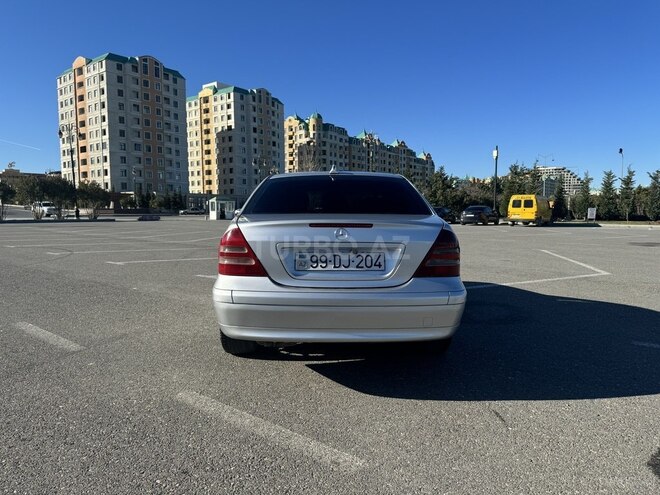 Mercedes C 200 2001, 350,000 km - 2.0 l - Sumqayıt