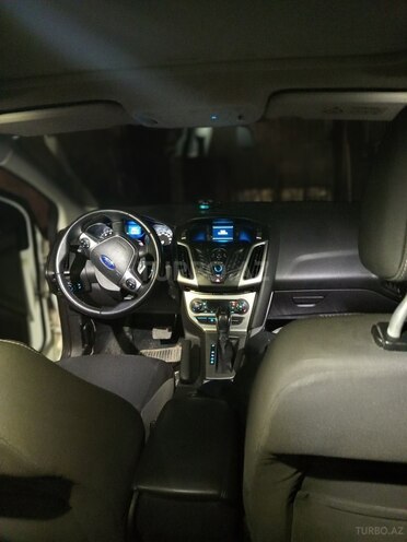 Ford Focus 2014, 64,000 km - 1.6 л - Bakı
