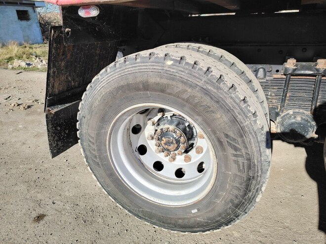 KamAz 55111 1986, 120,553 km - 11.0 l - Sumqayıt
