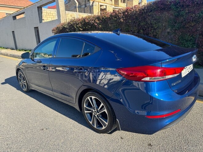 Hyundai Elantra 2016, 186,684 km - 2.0 л - Bakı