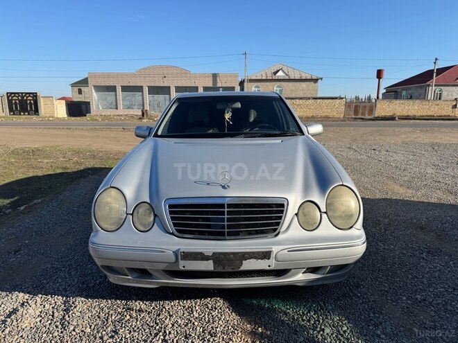 Mercedes E 240 2001, 345,167 km - 2.4 л - Bakı